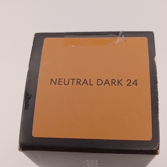 Bare Minerals💥 50% OFF - Liquid Mineral Foundatio - Picture 2 of 4